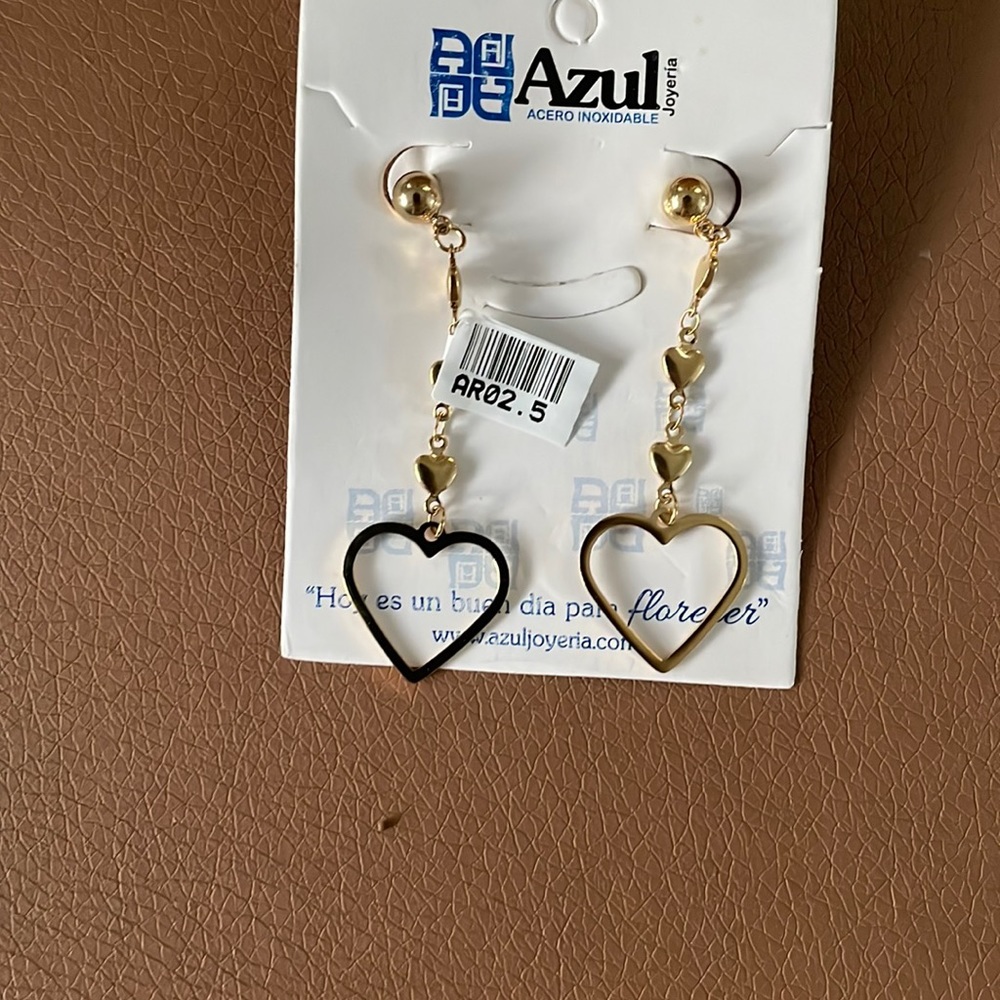 Azul Gold Tine Stainless Steel Earrings with Heart design NWT